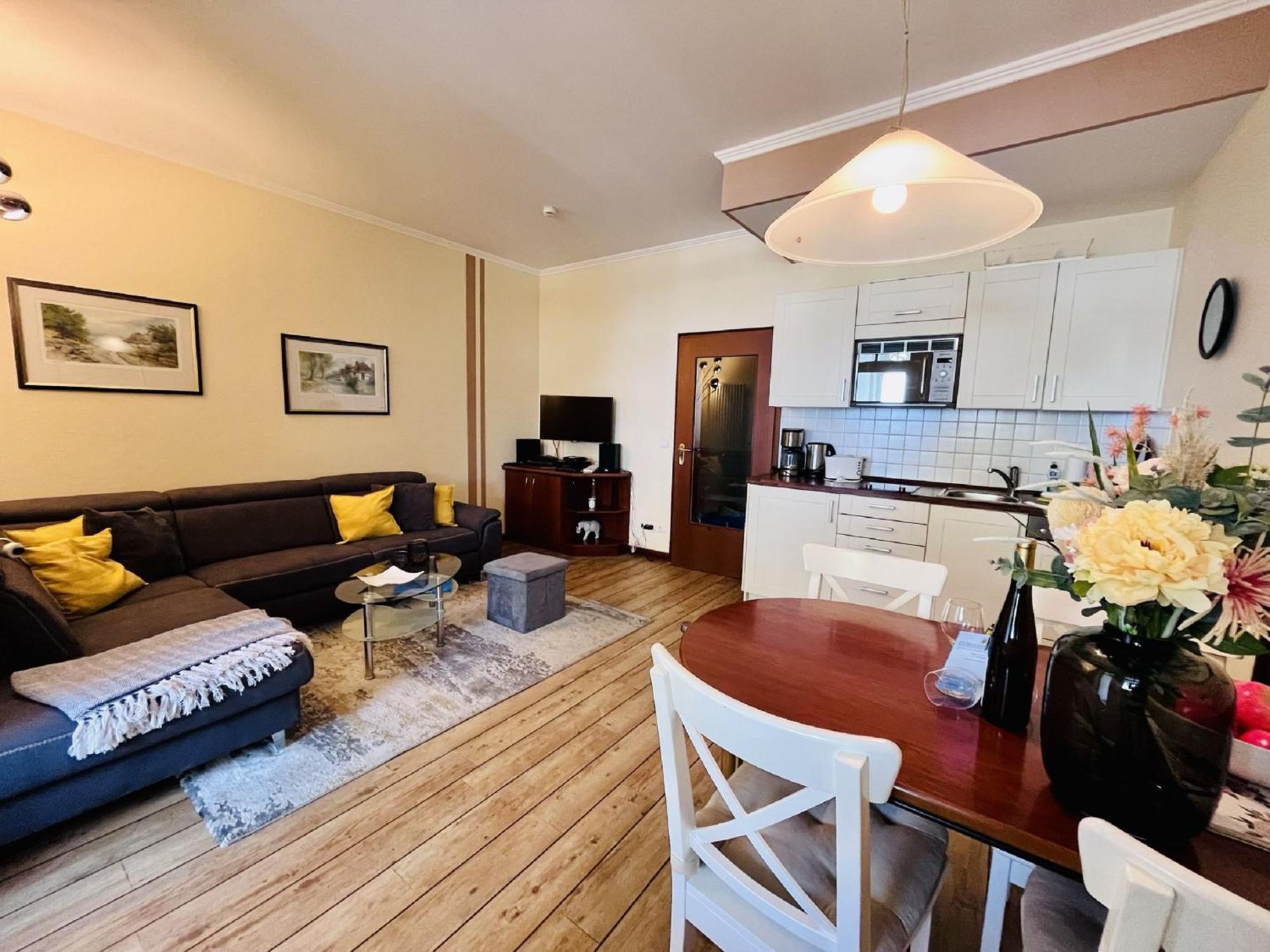 Ferienwohnung Strandlust In Der Villa Seeadler Бінц Екстер'єр фото